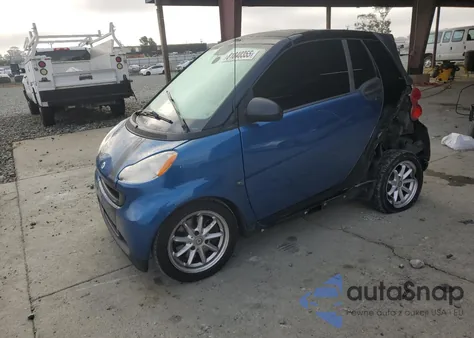 2008 Smart Fortwo Passion из США, поврежденный, VIN WMEEK31X58K200841